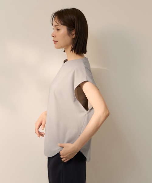 ketty(ケティ)の「【超快適機能】スキッパーブラウス(Tシャツ/カットソー・レディース・ライトグレー/オフホワイト・M)」の3枚目の写真