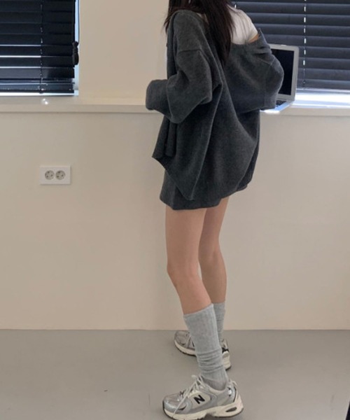 meJane(ミージェーン)の「ニットカーディガン × ショートパンツ セットアップ(セットアップ・レディース・オフホワイト/ダークグレー・FREE)」の9枚目の写真