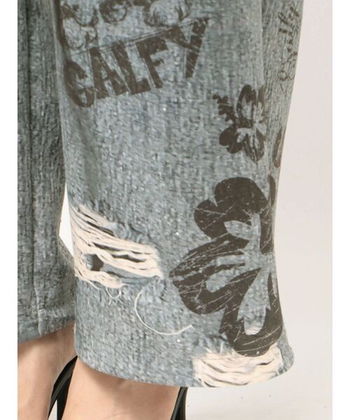 GYDA(ジェイダ)の「GYDA×GALFY GalDA graphic denim likeパンツ(その他パンツ・レディース・インディゴブルー・FREE)」の4枚目の写真