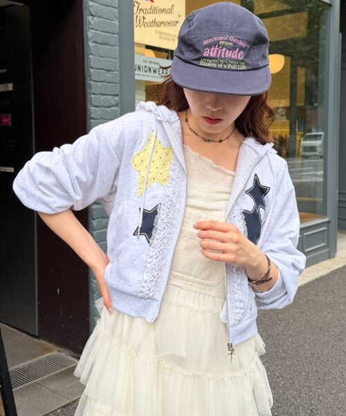 w closet（ダブルクローゼット）の「【ショート丈・フリル】星柄パッチワークパーカー（パーカー・レディース・アイボリー/グリーン/ブルー/ネイビー・FREE）」の5枚目の写真
