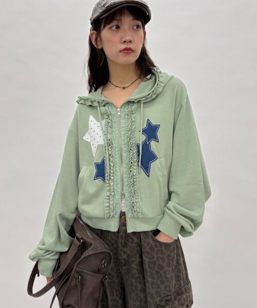 w closet（ダブルクローゼット）の「【ショート丈・フリル】星柄パッチワークパーカー（パーカー・レディース・アイボリー/グリーン/ブルー/ネイビー・FREE）」の12枚目の写真