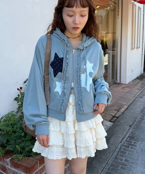w closet（ダブルクローゼット）の「【ショート丈・フリル】星柄パッチワークパーカー（パーカー・レディース・アイボリー/グリーン/ブルー/ネイビー・FREE）」の18枚目の写真