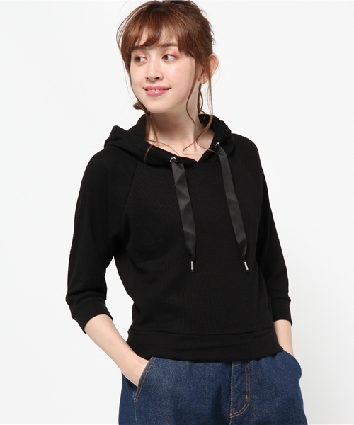 E hyphen world gallery（イーハイフンワールドギャラリー）の「5S サｰマルクロップパｰカｰ（パーカー・レディース・ブラック/オフホワイト/グレー・FREE）」の2枚目の写真