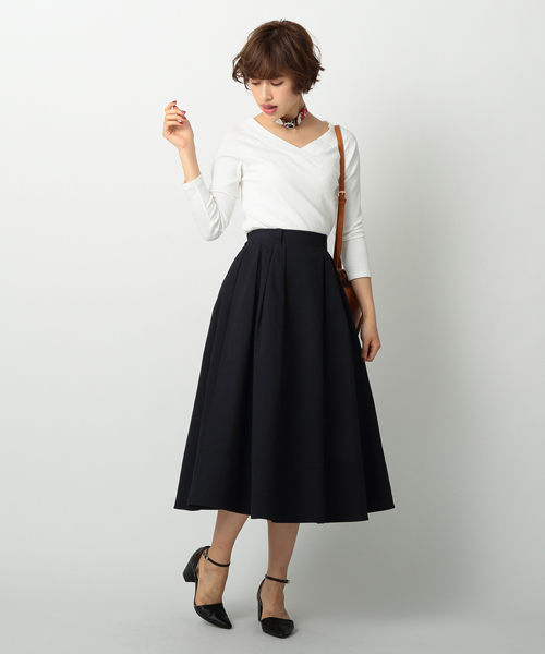 UNRELISH（アンレリッシュ）の「ツイルフレアースカート（スカート・レディース・ネイビー/ベージュ/キャメル/グリーン・MEDIUM）」の5枚目の写真