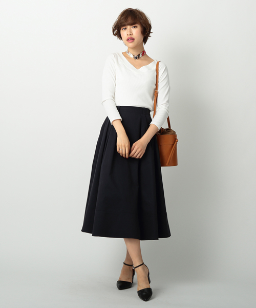 UNRELISH（アンレリッシュ）の「ツイルフレアースカート（スカート・レディース・ネイビー/ベージュ/キャメル/グリーン・MEDIUM）」の7枚目の写真