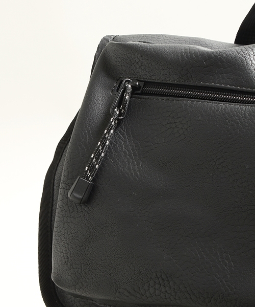 WEGO(ウィゴー)の「WEGO/フェイクレザーコンビフラップリュック(バックパック/リュック・メンズ・ホワイト/ブラック/サックスブルー・FREE)」の15枚目の写真