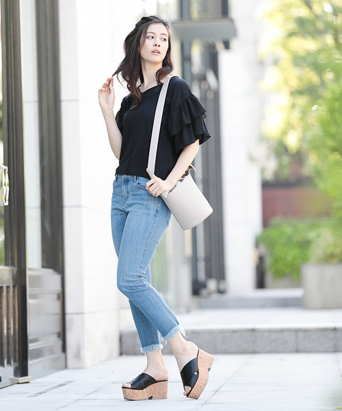 WEGO（ウィゴー）の「WEGO/【WEB限定】フリル袖カットソー（Tシャツ/カットソー・レディース・ブラック/ホワイト/ネイビー・FREE）」の21枚目の写真