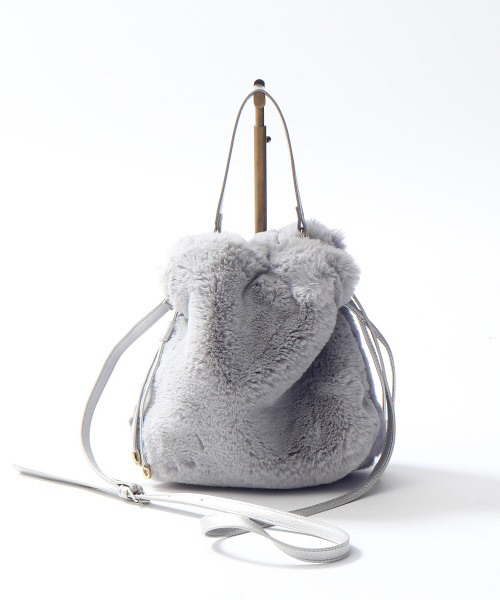 interstaple（インターステイプル）の「【WEB別注】ファー巾着（ショルダーバッグ・レディース・ワインレッド/グレー/ネイビー・FREE）」の13枚目の写真