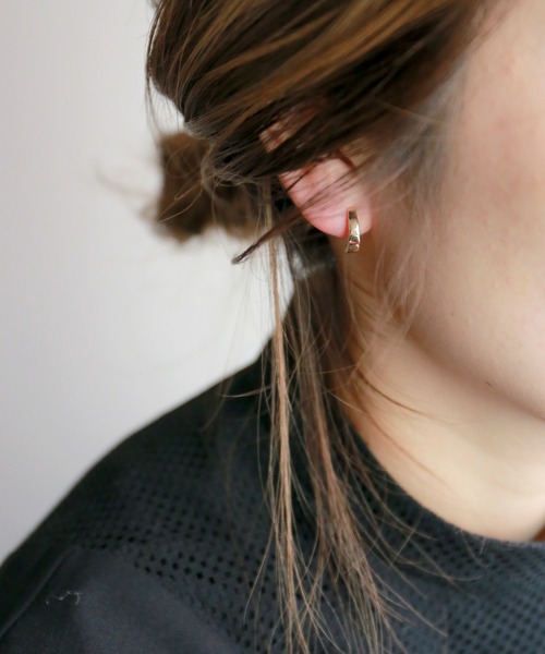 rapiecage(ラピエサージュ)の「ラウンドモチーフ イヤリング(イヤリング・レディース・シルバー/ゴールド・FREE)」の4枚目の写真
