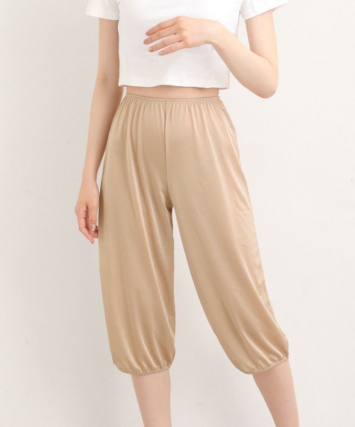 aimerfeel（エメフィール）の「【WEB限定】ワイドパンツ用 ペチコート（インナーウェア/肌着・レディース・ブラック/ベージュ・LARGE/MEDIUM/X-LARGE）」の11枚目の写真