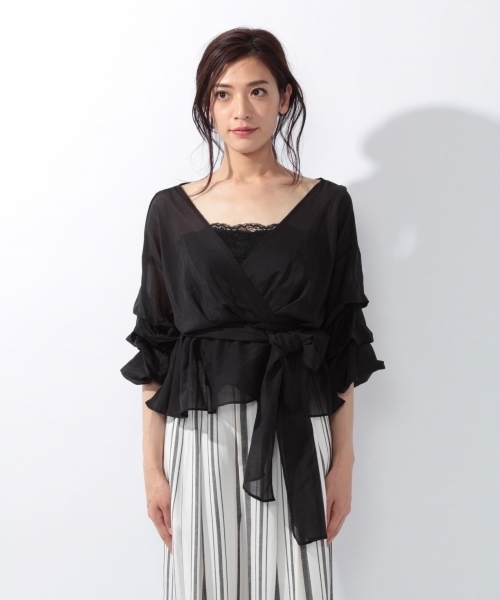 laboratory work（ラボラトリーワーク）の「ラッフルショートスリーブカシュクールシャツ（シャツ/ブラウス・レディース・ブラック/オフホワイト/グレイッシュベージュ・MEDIUM）」の9枚目の写真