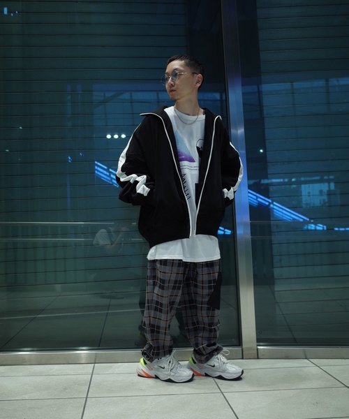 AFYF(エーエフワイエフ)の「【ビッグシルエット】AFYF 2018 POLY OVERSIZE TRACK JKT(その他アウター・メンズ・ホワイト/ブラック・FREE)」の18枚目の写真