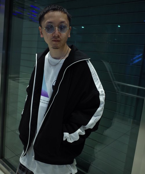 AFYF(エーエフワイエフ)の「【ビッグシルエット】AFYF 2018 POLY OVERSIZE TRACK JKT(その他アウター・メンズ・ホワイト/ブラック・FREE)」の20枚目の写真