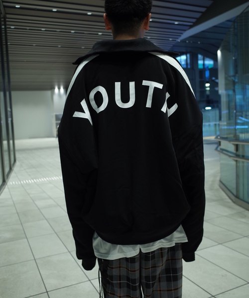 AFYF(エーエフワイエフ)の「【ビッグシルエット】AFYF 2018 POLY OVERSIZE TRACK JKT(その他アウター・メンズ・ホワイト/ブラック・FREE)」の6枚目の写真