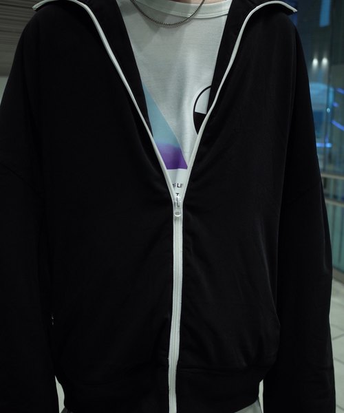 AFYF(エーエフワイエフ)の「【ビッグシルエット】AFYF 2018 POLY OVERSIZE TRACK JKT(その他アウター・メンズ・ホワイト/ブラック・FREE)」の8枚目の写真