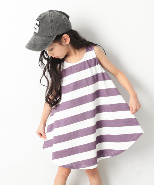 devirock（デビロック）の「ボーダーフレアタンクワンピース（ワンピース・キッズ・グレー系その他/キャメル/ネイビー/スモークピンク/レッド系その他/ラベンダー・160cm/140cm/100cm/130cm/110cm/150cm/120cm）」の4枚目の写真