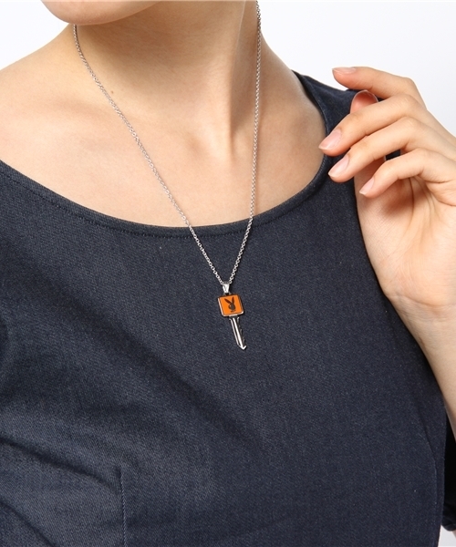 HYSTERIC GLAMOUR（ヒステリックグラマー）の「RABBIT HEAD KEY