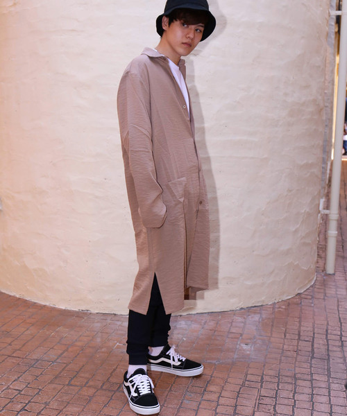 revertical(リバーティカル)の「無地 ロングブラウス ロングシャツカーデ(シャツ/ブラウス・メンズ・ホワイト/ベージュ/グレー/ブラック/カーキ・M/L)」の6枚目の写真