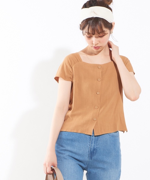 natural couture(ナチュラルクチュール)の「フロント釦ギャザー袖ブラウス(シャツ/ブラウス・レディース・ミント/キャメル/ストライプ/ライトベージュ・FREE)」の1枚目の写真