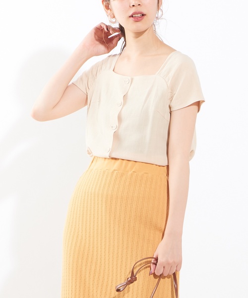 natural couture(ナチュラルクチュール)の「フロント釦ギャザー袖ブラウス(シャツ/ブラウス・レディース・ミント/キャメル/ストライプ/ライトベージュ・FREE)」の5枚目の写真
