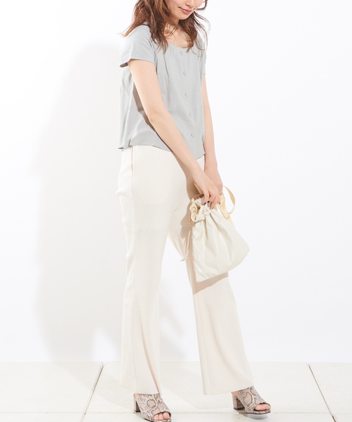 natural couture(ナチュラルクチュール)の「フロント釦ギャザー袖ブラウス(シャツ/ブラウス・レディース・ミント/キャメル/ストライプ/ライトベージュ・FREE)」の10枚目の写真