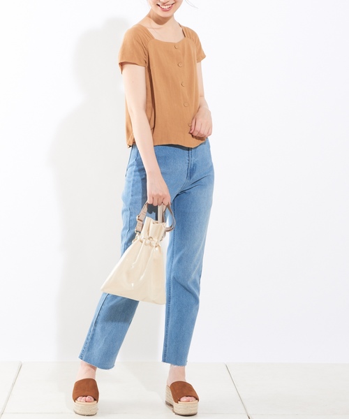 natural couture(ナチュラルクチュール)の「フロント釦ギャザー袖ブラウス(シャツ/ブラウス・レディース・ミント/キャメル/ストライプ/ライトベージュ・FREE)」の12枚目の写真