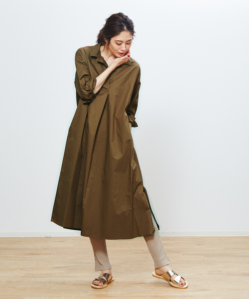 PICHE ABAHOUSE(ピシェ アバハウス)の「アシンメトリークロスサンダル(サンダル・レディース・ブラック/イエロー/その他/シャンパン・S/M/L)」の9枚目の写真