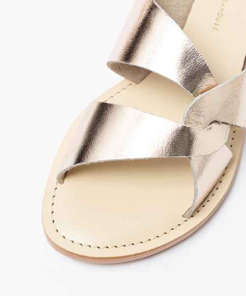 PICHE ABAHOUSE(ピシェ アバハウス)の「アシンメトリークロスサンダル(サンダル・レディース・ブラック/イエロー/その他/シャンパン・S/M/L)」の6枚目の写真