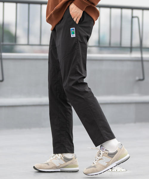 MEI（メイ）の「【GO OUT10月号掲載】MEI（メイ）別注コットンナイロンストレッチパンツ（その他パンツ・メンズ・ダークブラウン/ブラック・X-LARGE/SMALL/LARGE/MEDIUM）」の5枚目の写真
