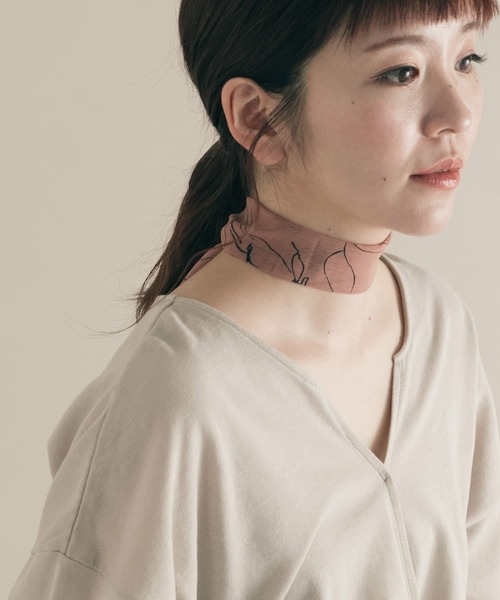 SMELLY（スメリー）の「プリントロングスカーフ∴（バンダナ/スカーフ・レディース・ブラック/ベージュ/ネイビー/グレー/ピンク/アイボリー/ライトブラウン・-）」の7枚目の写真