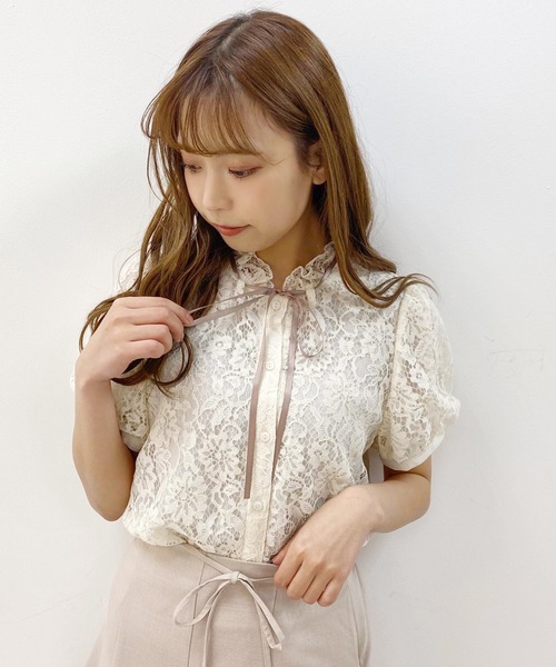 one after another NICE CLAUP（ワンアフターアナザーナイスクラップ）の「レースボウタイブラウス（シャツ/ブラウス・レディース・アイボリー/ブルーグレー/ピンクベージュ・FREE）」の6枚目の写真