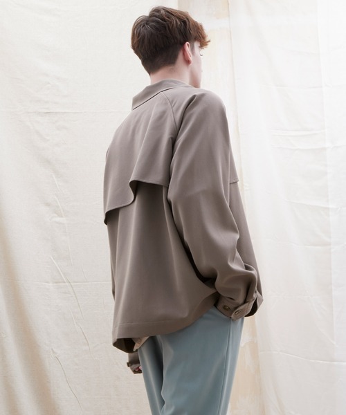 EMMA CLOTHES（エマクローズ）の「TRストレッチ ビッグシルエット L/S ヨークトレンチシャツ(EMMA CLOTHES)（シャツ/ブラウス・メンズ・ブラック/ブルー/グリーン/グレー系その他/ブラウン系その他/ブラウン系その他2/ブラウン系その他3/ブラウン系その他4・FREE）」の18枚目の写真