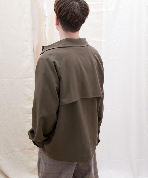 EMMA CLOTHES（エマクローズ）の「TRストレッチ ビッグシルエット L/S ヨークトレンチシャツ(EMMA CLOTHES)（シャツ/ブラウス・メンズ・ブラック/ブルー/グリーン/グレー系その他/ブラウン系その他/ブラウン系その他2/ブラウン系その他3/ブラウン系その他4・FREE）」の22枚目の写真