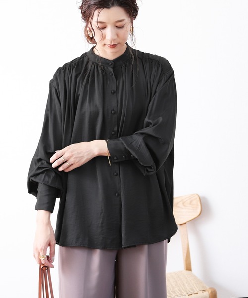 reca（レカ）の「ポプリンギャザーブラウス（シャツ/ブラウス・レディース・ブラック/グレイッシュベージュ・M）」の20枚目の写真