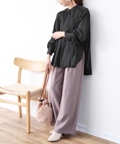 reca（レカ）の「ポプリンギャザーブラウス（シャツ/ブラウス・レディース・ブラック/グレイッシュベージュ・M）」の21枚目の写真