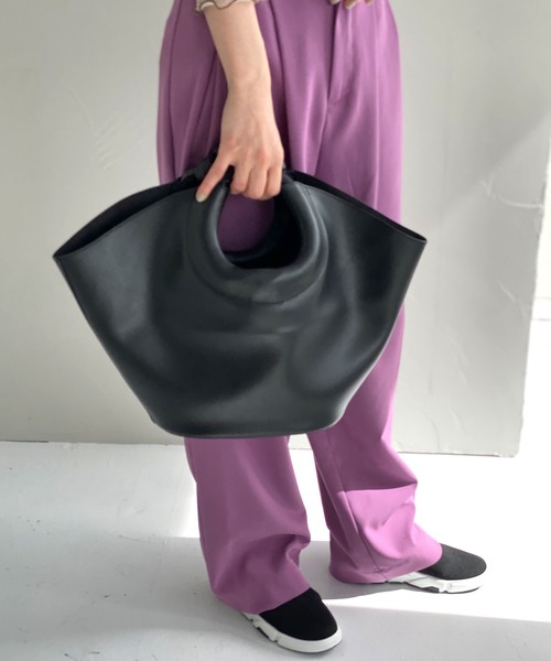 chuclla(チュクラ)の「【chuclla】Knot design set bag cha196(トートバッグ・レディース・ブラック/ブラウン・FREE)」の2枚目の写真
