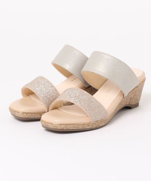 vanitybeauty(バニティービューティー)の「【vanitybeauty】グリッターサンダル(サンダル・レディース・ブラック/ベージュ/ブルー・LL/S/M/L)」の2枚目の写真