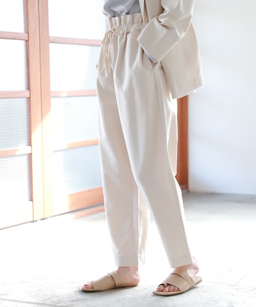 LAKOLE（ラコレ）の「サマーツイードペーパーバッグパンツ / 933517（その他パンツ・レディース・オフホワイト/ネイビー/キャメル・SMALL/MEDIUM）」の2枚目の写真