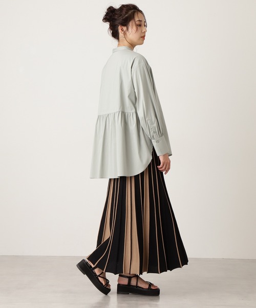 N.（N. Natural Beauty Basic）（エヌエヌナチュラルビューティーベーシック）の「【追加生産】◆バックペプラムバンドカラーシャツ（シャツ/ブラウス・レディース・オフホワイト/ライトグリーン/ブルー系その他/ピンク系その他・MEDIUM）」の8枚目の写真