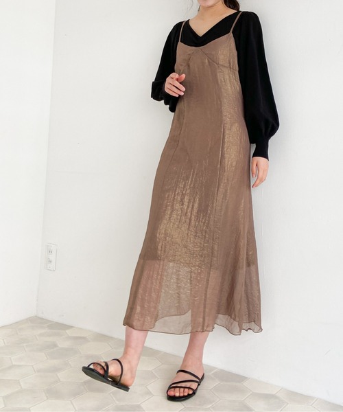 EPIMI E'PIMMY（エピミエピミー）の「箔プリントキャミワンピ（ワンピース・レディース・ブルー/アイボリー/シルバーグレー/モカ/ピンクベージュ・MEDIUM）」の17枚目の写真