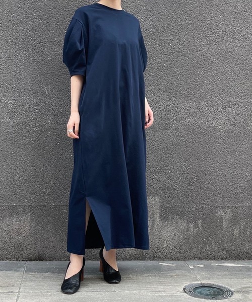 CASA FLINE（カーサフライン）の「タック袖カットソーロングドレス（ワンピース・レディース・ベージュ/パープル/ネイビー/チャコール/ホワイト・FREE）」の4枚目の写真