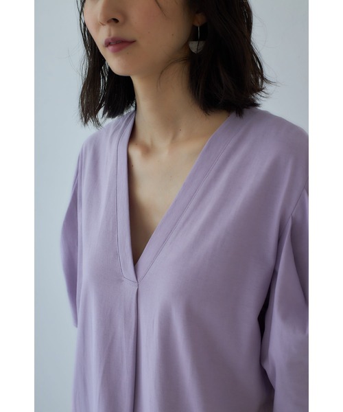 CASA FLINE（カーサフライン）の「タック袖カットソーロングドレス（ワンピース・レディース・ベージュ/パープル/ネイビー/チャコール/ホワイト・FREE）」の14枚目の写真