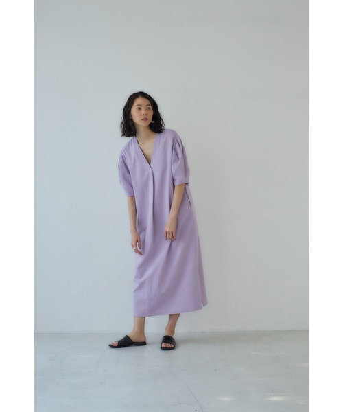 CASA FLINE（カーサフライン）の「タック袖カットソーロングドレス（ワンピース・レディース・ベージュ/パープル/ネイビー/チャコール/ホワイト・FREE）」の11枚目の写真