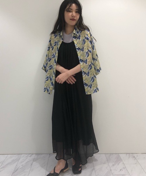 FURFUR（ファーファー）の「アロハ柄ブラウス（Tシャツ