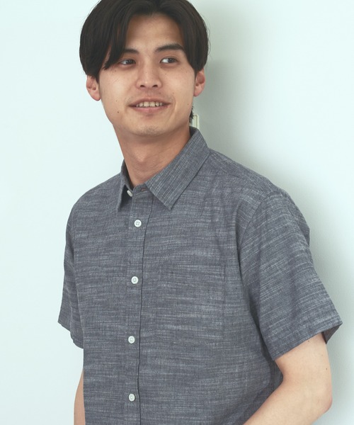 Blue Standard (ブルースタンダード)の「【BLUE STANDARD】しゃり感 涼しい フレンチオーガニックリネンミックス刷毛目半袖シャツ(シャツ/ブラウス・メンズ・ホワイト/グレー/サックスブルー/ブルー・MEDIUM/LARGE/X-LARGE)」の14枚目の写真