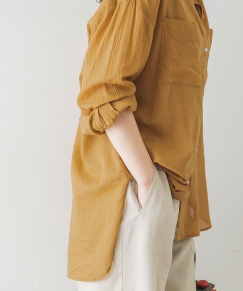 URBAN RESEARCH（アーバンリサーチ）の「コットンボイルオーバーシャツ（シャツ/ブラウス・レディース・オフホワイト/マスタード/チャコールグレー・FREE）」の13枚目の写真