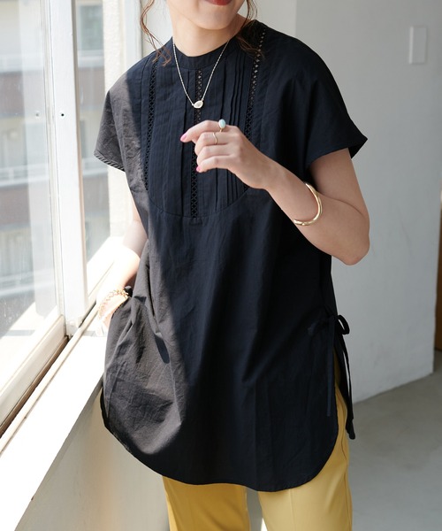 DISCOAT（ディスコート）の「【前後2WAY】ピンタックハシゴレースブラウス（シャツ/ブラウス・レディース・オフホワイト/ブラック/ピンク・FREE）」の3枚目の写真