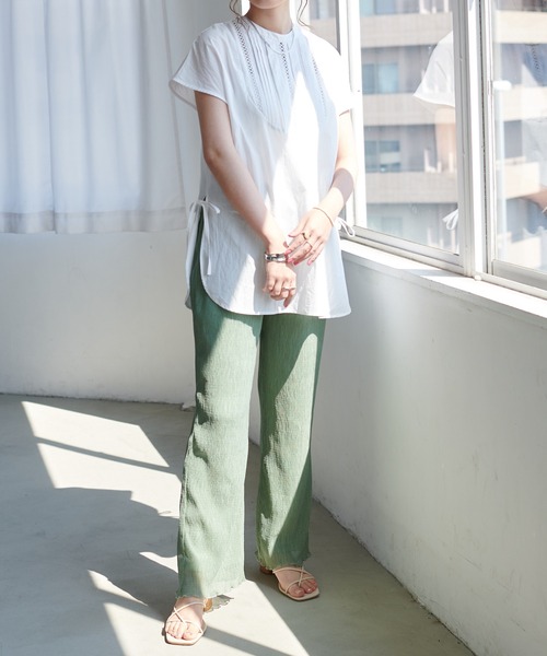 DISCOAT（ディスコート）の「【前後2WAY】ピンタックハシゴレースブラウス（シャツ/ブラウス・レディース・オフホワイト/ブラック/ピンク・FREE）」の7枚目の写真