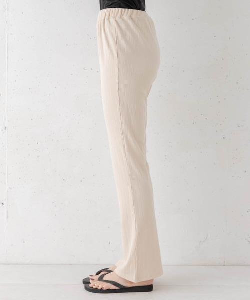 URBAN RESEARCH Sonny Label（アーバンリサーチサニーレーベル）の「ランダムリブセミフレアパンツ（その他パンツ・レディース・ブラック/オフホワイト・FREE）」の11枚目の写真