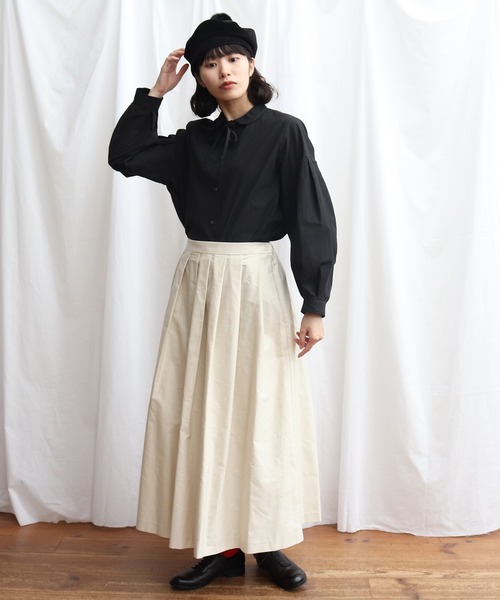 Lene（レネ）の「ミクロモールスキン　タックスカート（スカート・レディース・ネイビー/アイボリー・FREE）」の17枚目の写真